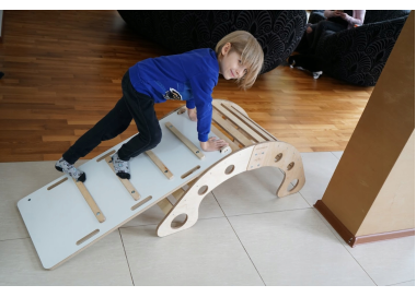Bujak Drewniany mod. B 4w1 Rozm.L Montessori zjeżdżalnia ściana deska balansująca